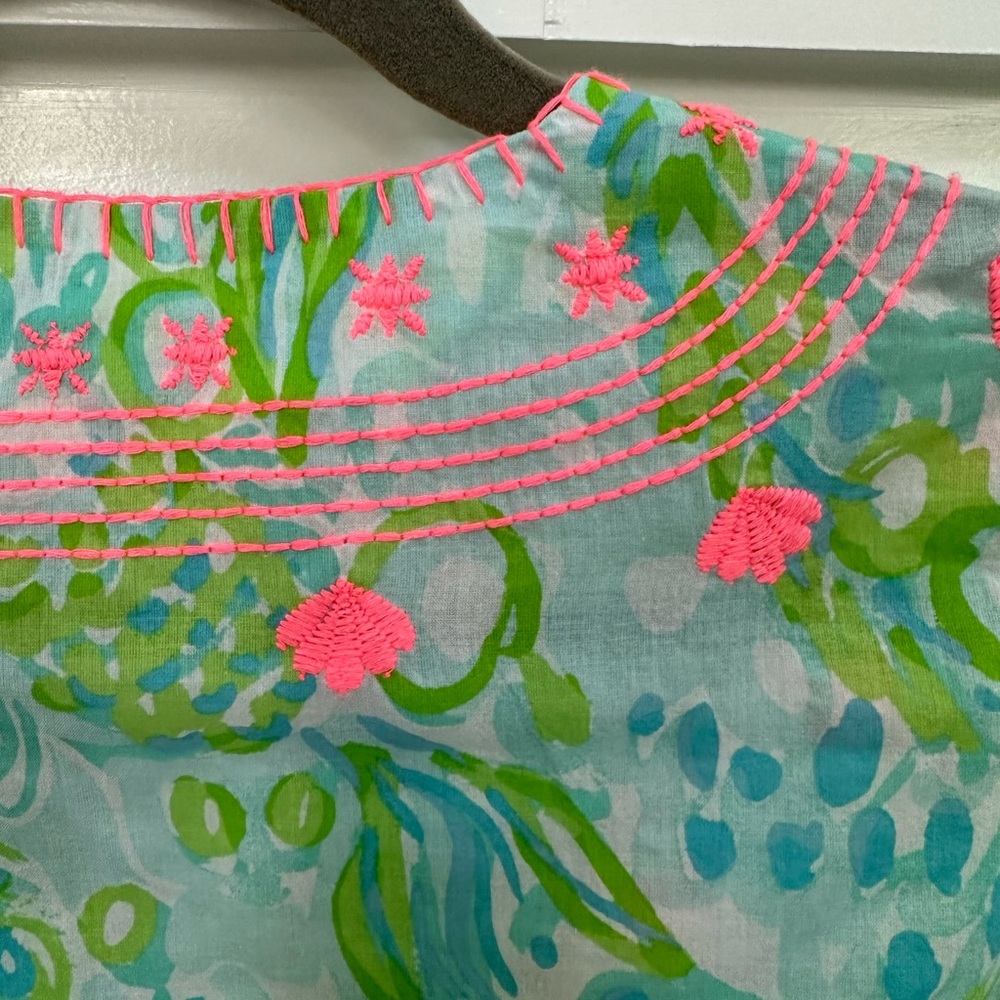 Darling Lilly Embroidered Top - Picture 3 of 8
